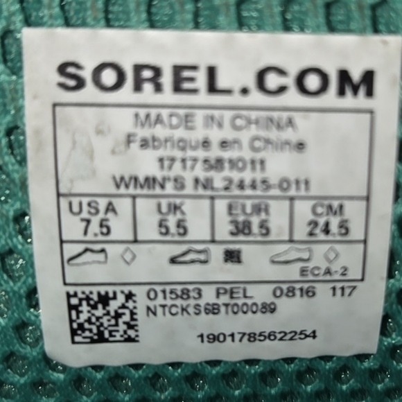 Sorel Women's Black and Teal Winter Boots - Picture 2 of 5